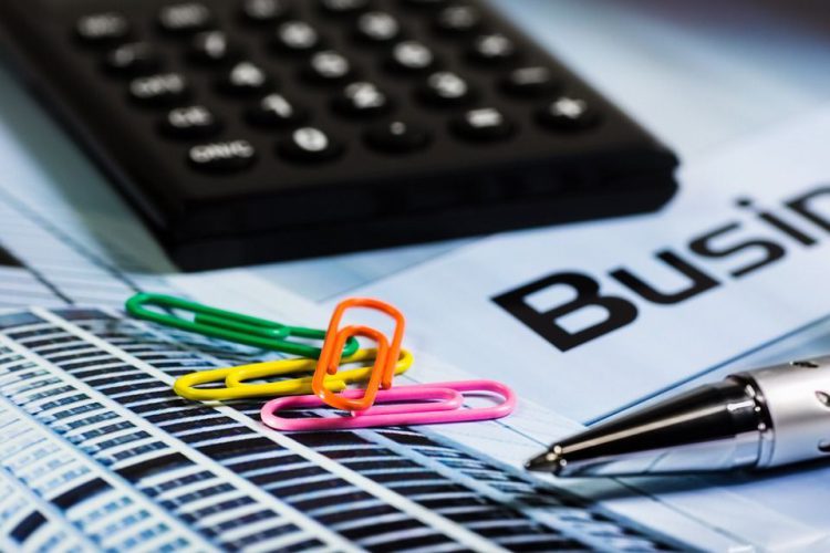 gastos deducibles para autónomos en la declaración de la renta
